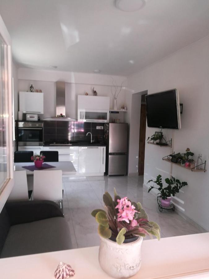 Roberto Apartment Bacina Exterior photo